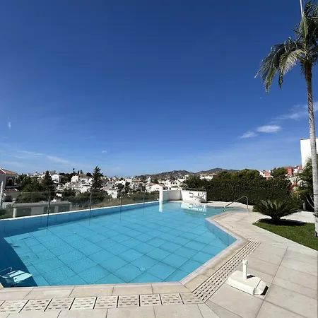 Апартаменты Royal Palm 10 Нерха
