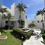 Royal Palm 10 Διαμέρισμα *