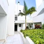 Royal Palm 10 Nerja